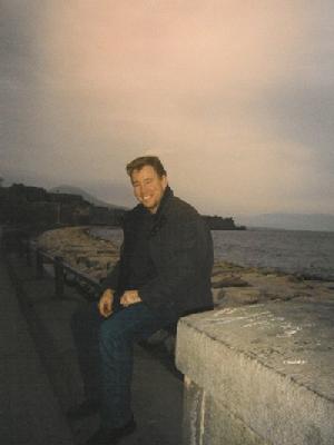 Frank Lamphere di fronte il Golfo di Napoli
