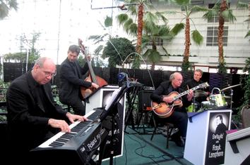 Crooner Frank Lamphere's Performance Calendar -Ultimate Live Swing-Jazz Band